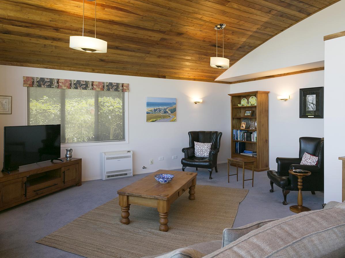 B & B With Stunning Views Taupo Bagian luar foto
