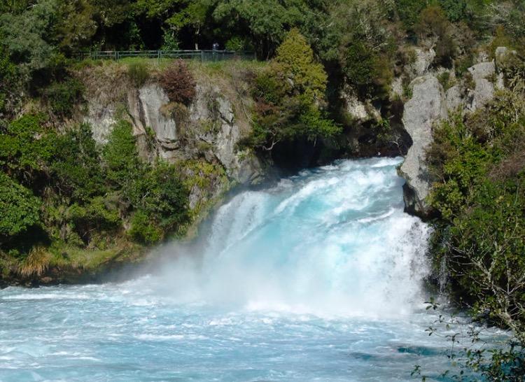 B & B With Stunning Views Taupo Bagian luar foto