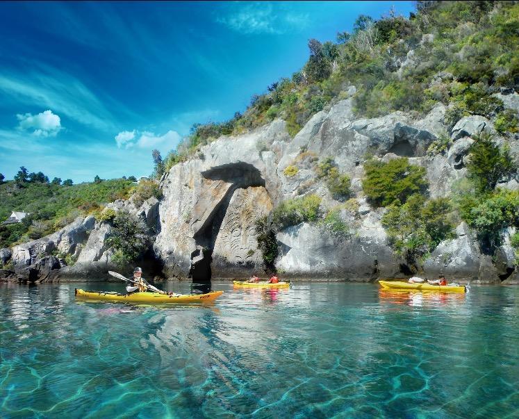 B & B With Stunning Views Taupo Bagian luar foto
